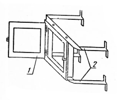 Рис. 26. Дверца   с лапками для  укрепления  в кладке